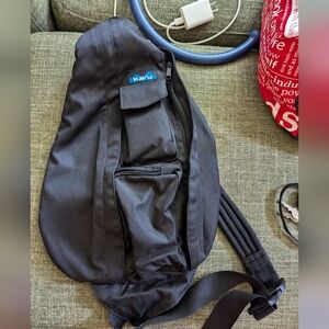 EUC Black Kavu Bag